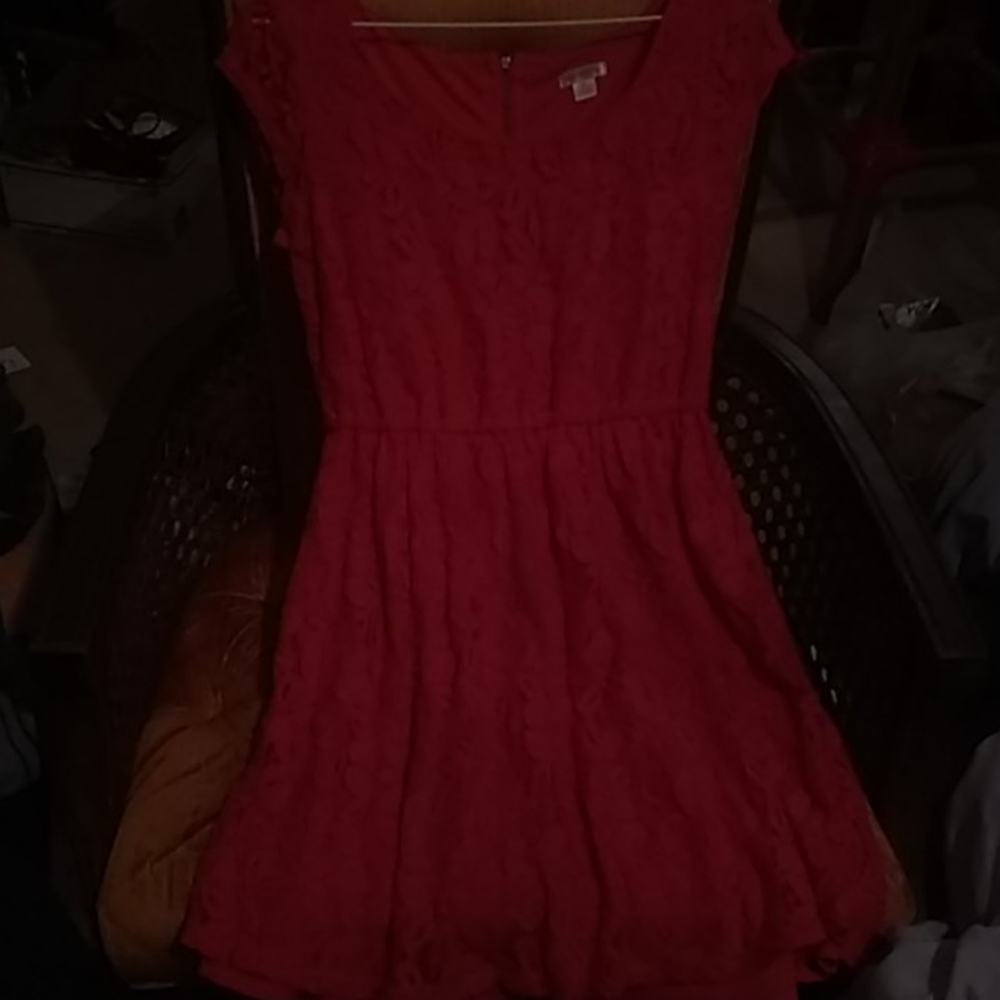 Dress - Picture 2 of 3